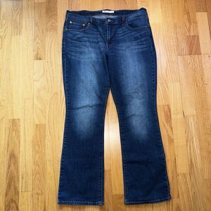Levi's Women's 415 Relaxed Bootcut Denim Jeans Dark Wash Blue Size 32